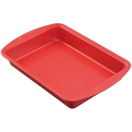 Meyer Silverstone Cake Tin 9" x 13" Red