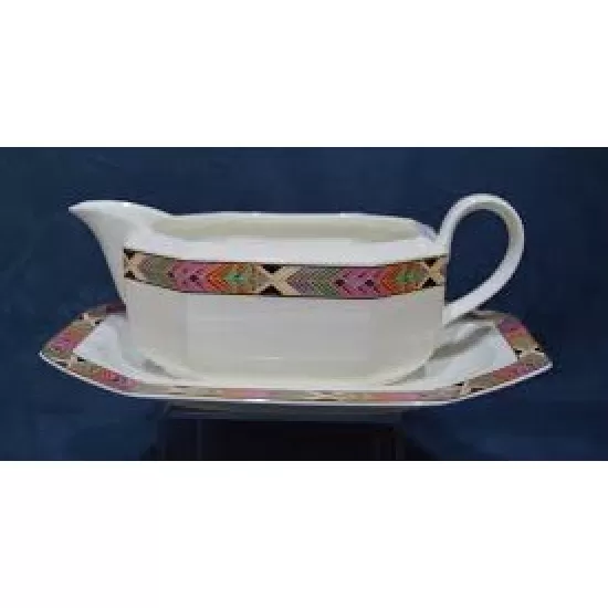 Villeroy & Boch Cheyenne Gravy Boat & Stand (34060)