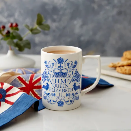 Spode Queen Elizabeth II Commemorative Mug 1926-2022
